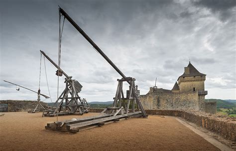 Trebuchet .
